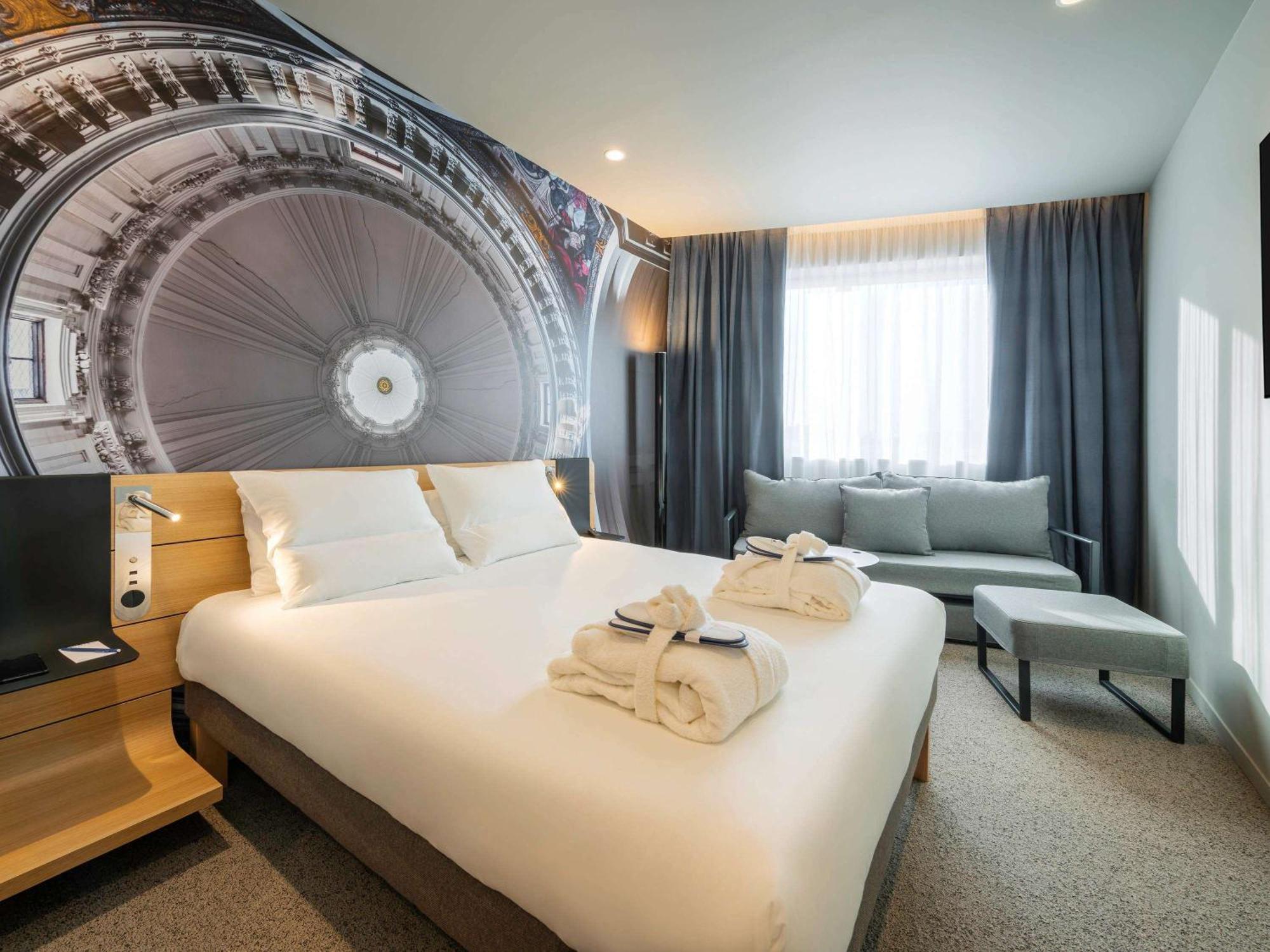 Novotel Paris 20 Belleville Luaran gambar